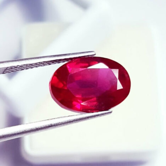 Certified 6.45 Ct Natural Red Ruby